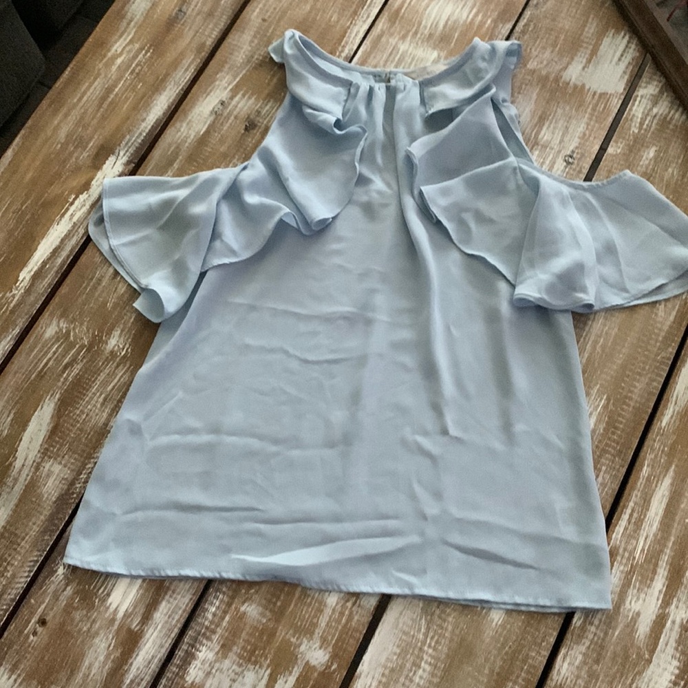 Baby blue top